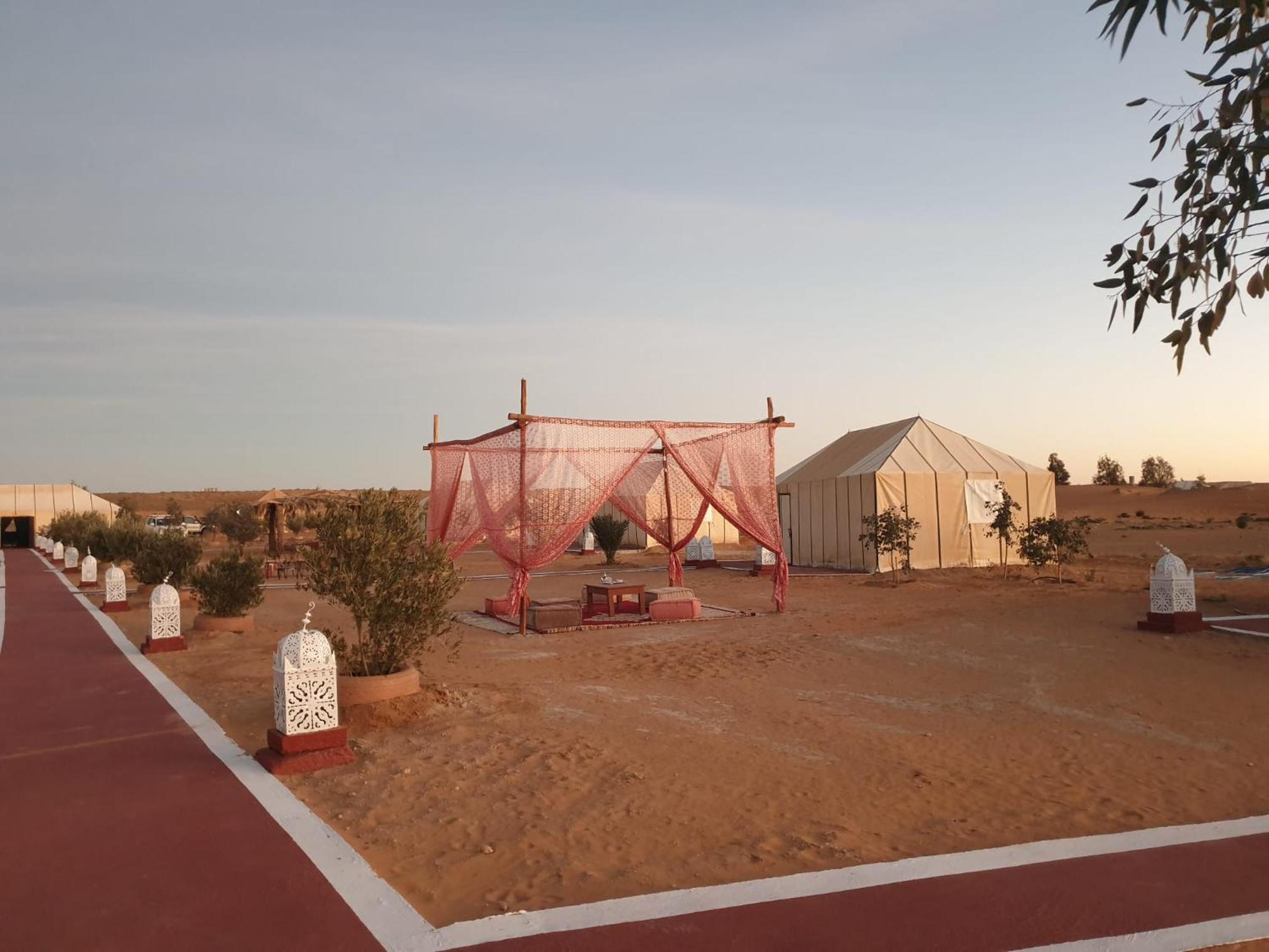 Desert Romantic Camp Merzouga Buitenkant foto